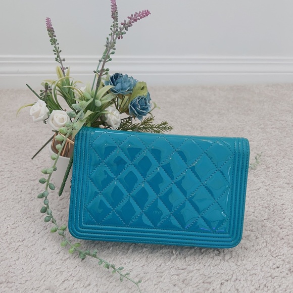 Chanel Boy Wallet on Chain Turquoise Patent WOC - Picture 2 of 13